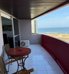 APARTAMENTO 2 DORMITORIOS EN PUNTA DEL ESTE EN VENTA A PASOS DEL MAR