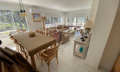 Apartamento de 2 habitaciones en la Brava, Punta del Este.