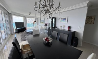 Apartamento en venta y alquiler 3 dormitorios suite en Punta Del Este