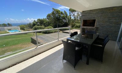 Apartamento 2 dormitorios con vista al mar Punta del Este