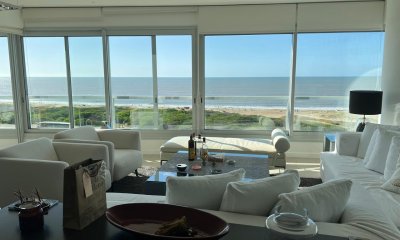 ALQUILER APARTAMENTO TRES DORMITORIOS MAS DEPENDENCIA LE PARC II VISTA AL MAR