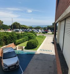 Venta monoambiente punta del este playa mansa primera linea con cochera