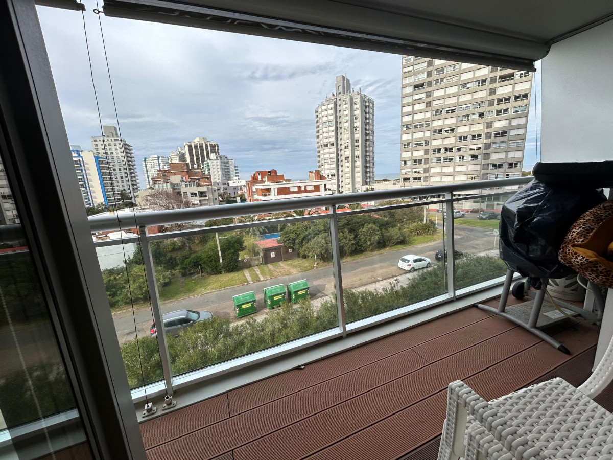 Venta apartamento un dormitorio punta del este edificio onix 