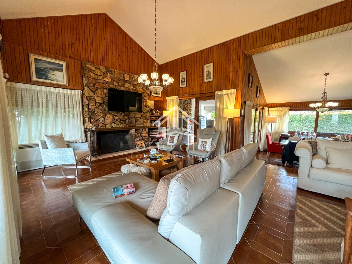 Casa ID.27009 - Casa en venta en Playa Mansa Punta del Este 