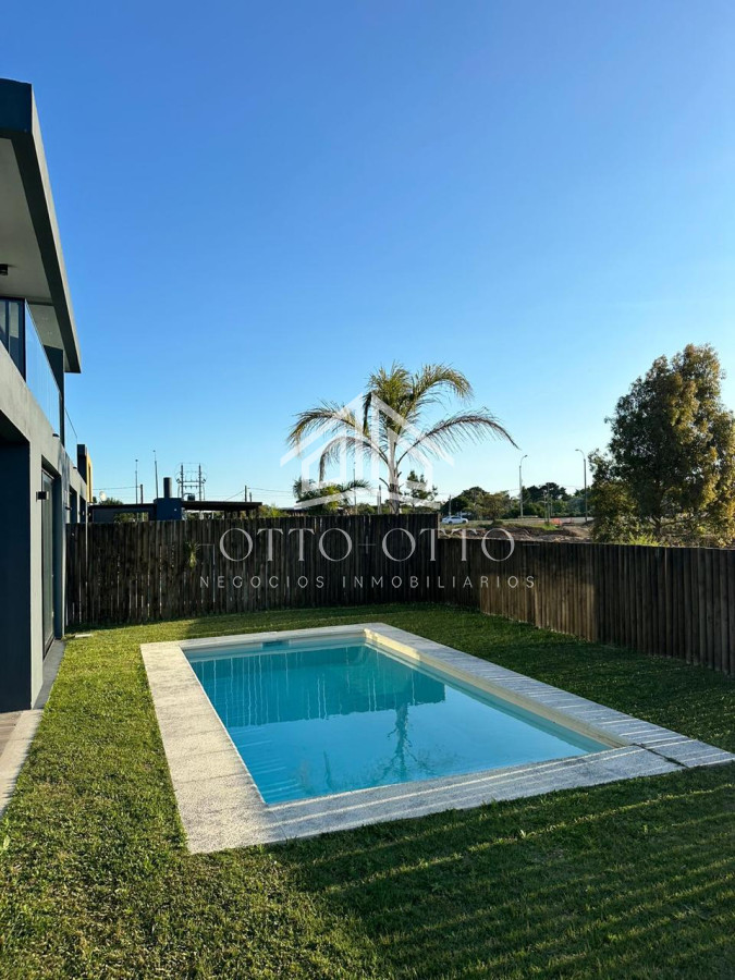 Casa ID.25135 - Venta casa tres dormitorios Punta ballena