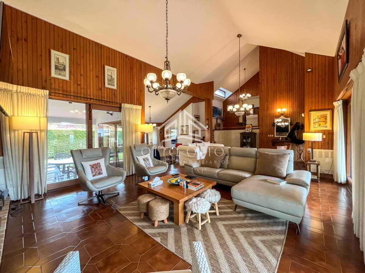 Casa ID.27009 - Casa en venta en Playa Mansa Punta del Este 