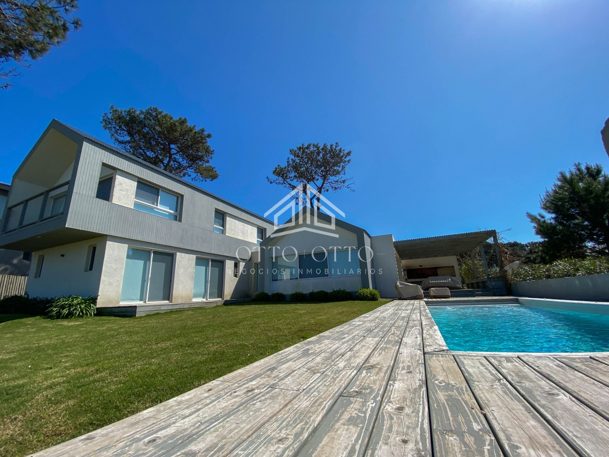 Casa ID.4720 - Hermosa casa en  barrio cerrado en Jose Ignacio
