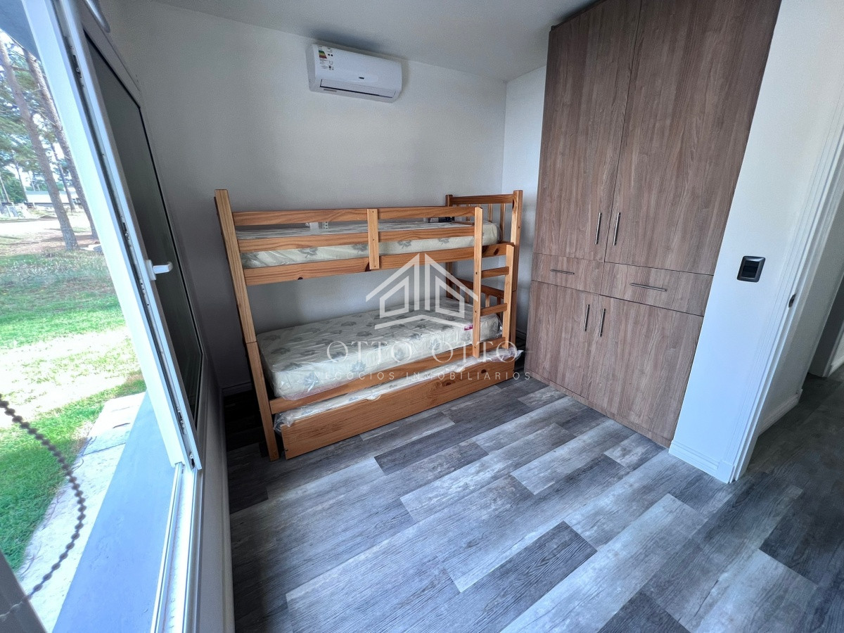 Casa ID.26338 - Casa en venta de 3 dormitorios y 3 baños, Chacras del Pinar