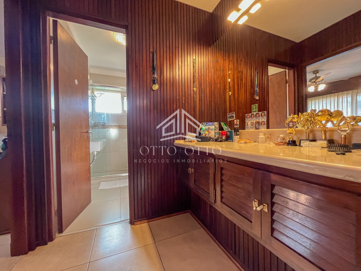 Casa ID.27009 - Casa en venta en Playa Mansa Punta del Este 