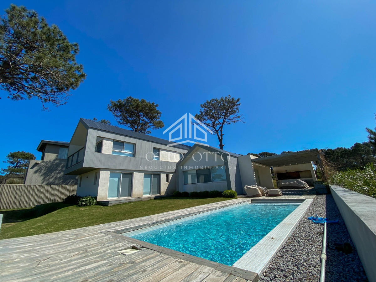 Casa ID.4720 - Hermosa casa en  barrio cerrado en Jose Ignacio