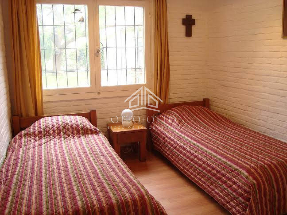 Casa ID.26956 - Alquiler de casa en la Mansa, Punta del Este. 4 dormitorios. 