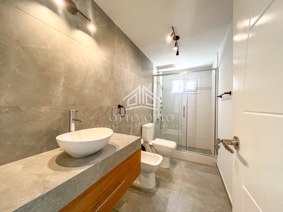 Casa ID.26338 - Casa en venta de 3 dormitorios y 3 baños, Chacras del Pinar