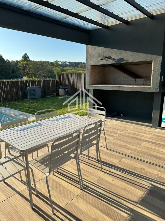 Casa ID.25135 - Venta casa tres dormitorios Punta ballena