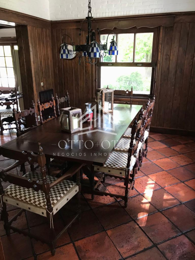 Casa ID.24387 - Casa en venta 6 dorm playa Mansa