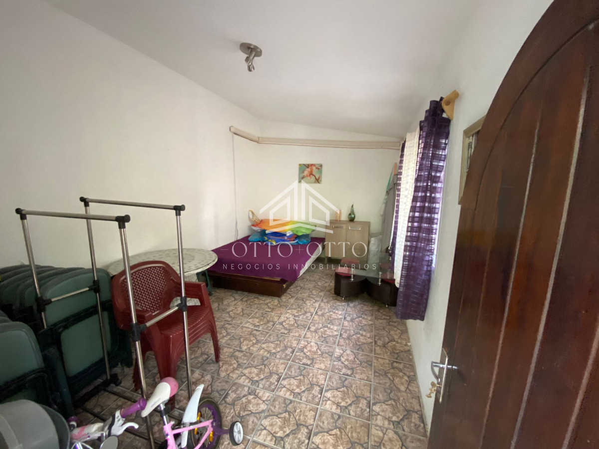 Casa ID.4392 - Casa en venta Lugano 5 dormitorios