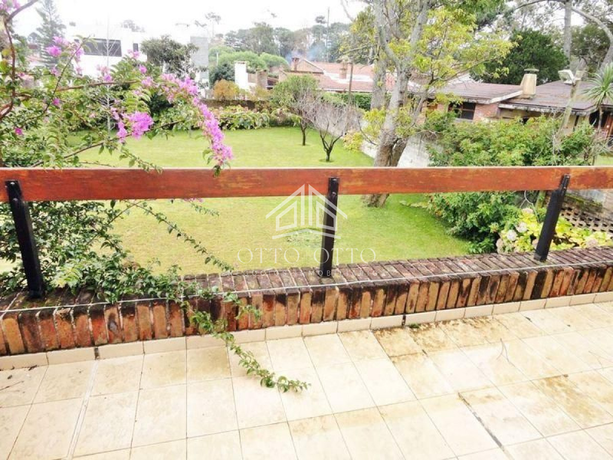 Casa ID.102 - Casa en venta Playa Mansa 3 dormitorios