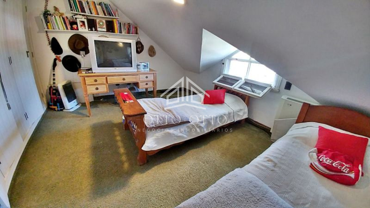 Casa ID.4431 - Casa en venta Playa Mansa  7 dormitorios 