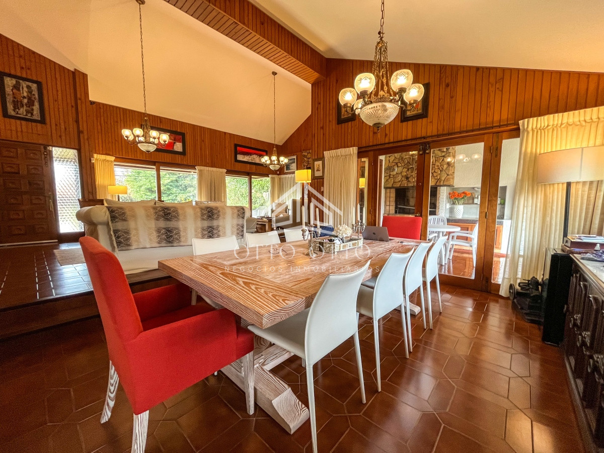 Casa ID.27009 - Casa en venta en Playa Mansa Punta del Este 