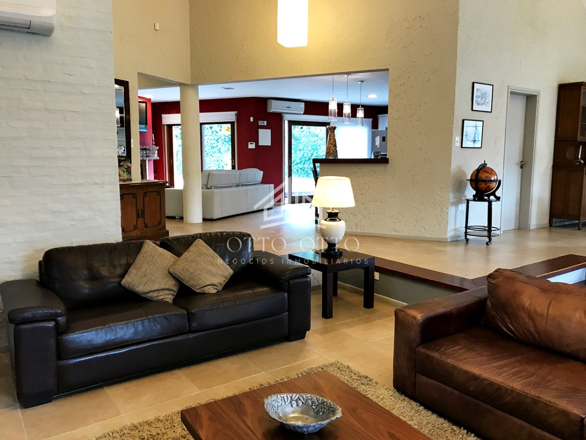 Casa ID.21163 - Casa en Barrio Cantegril