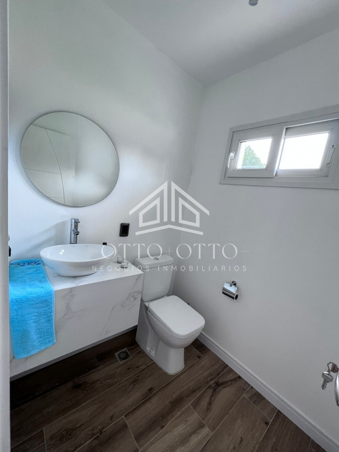Casa ID.26338 - Casa en venta de 3 dormitorios y 3 baños, Chacras del Pinar