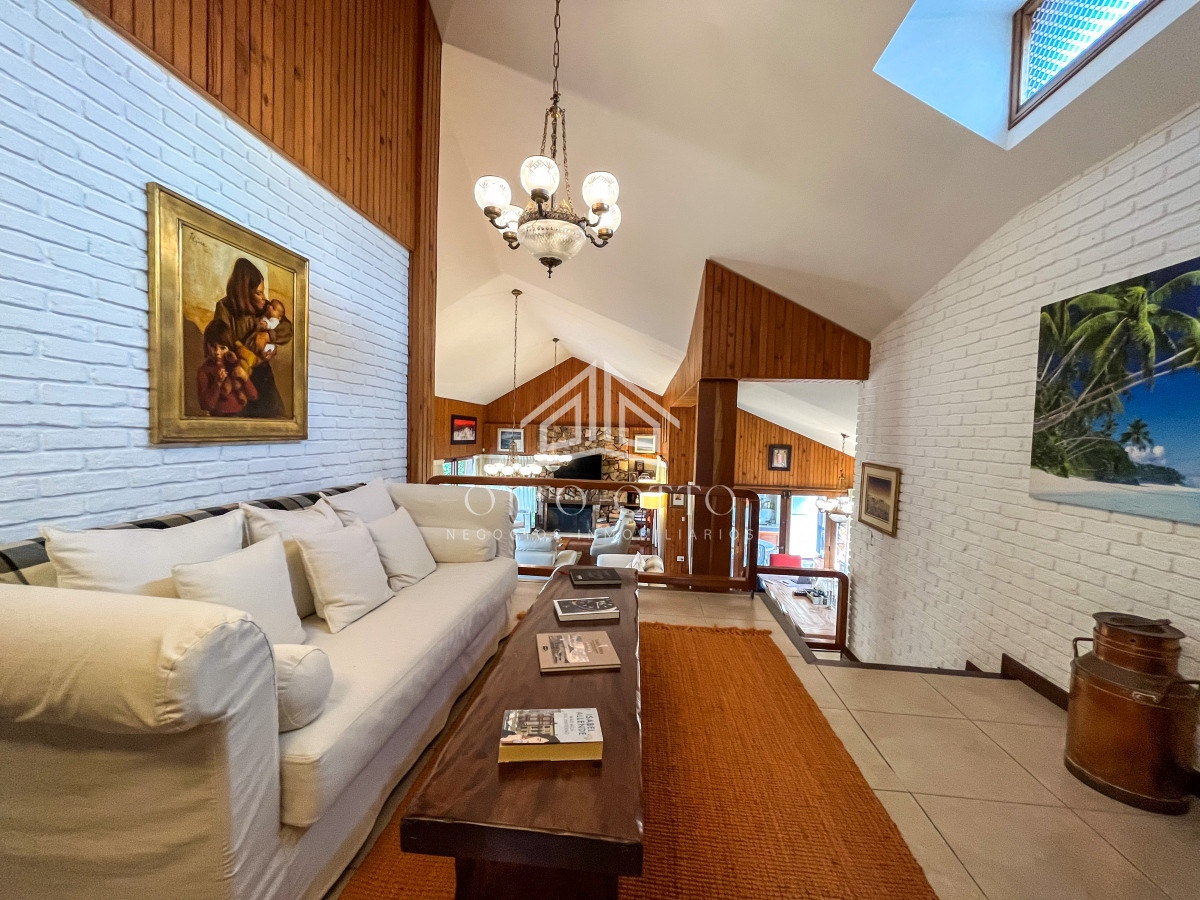 Casa ID.27009 - Casa en venta en Playa Mansa Punta del Este 