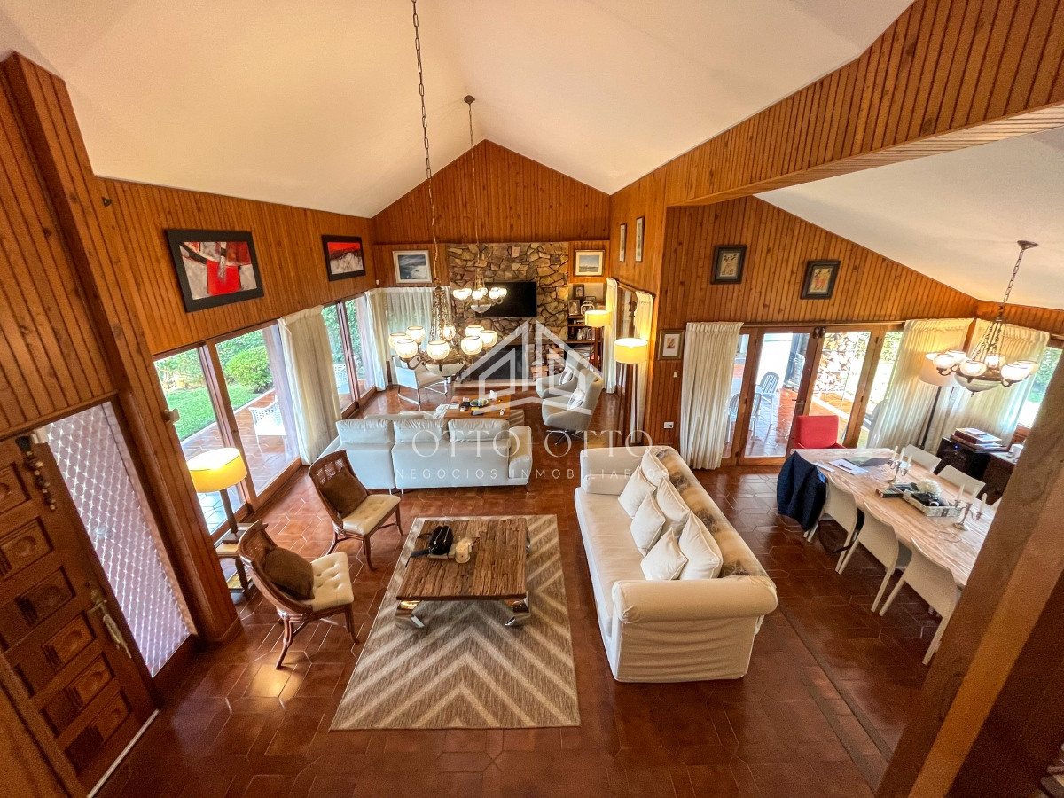 Casa ID.27009 - Casa en venta en Playa Mansa Punta del Este 