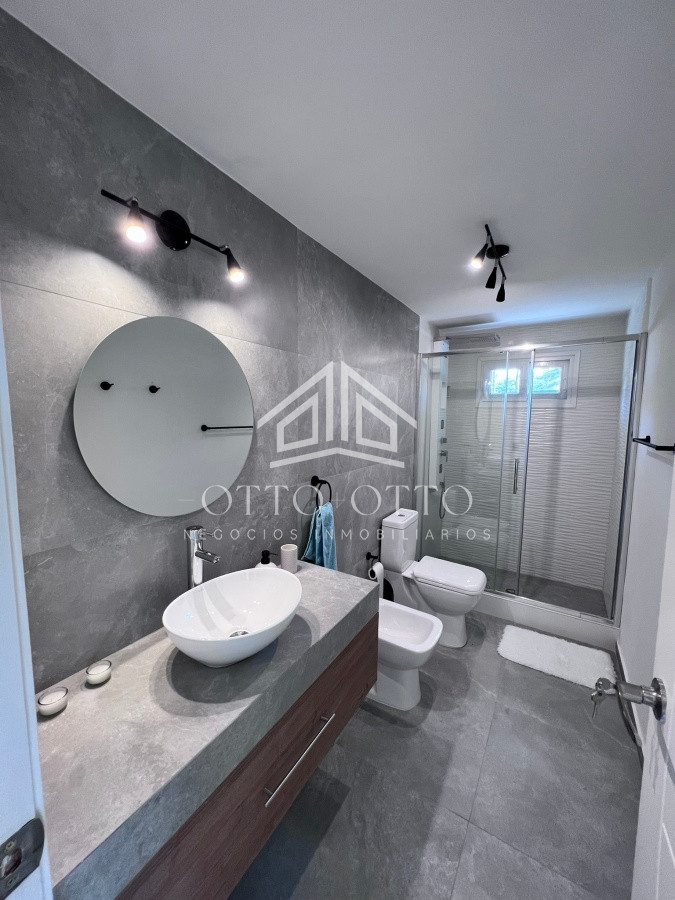 Casa ID.26338 - Casa en venta de 3 dormitorios y 3 baños, Chacras del Pinar