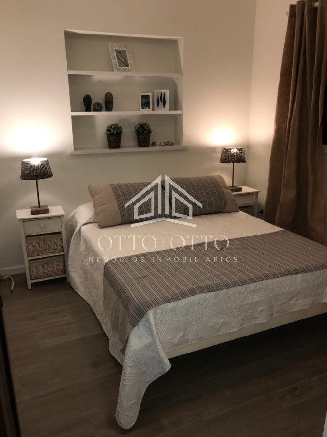 Casa ID.24387 - Casa en venta 6 dorm playa Mansa