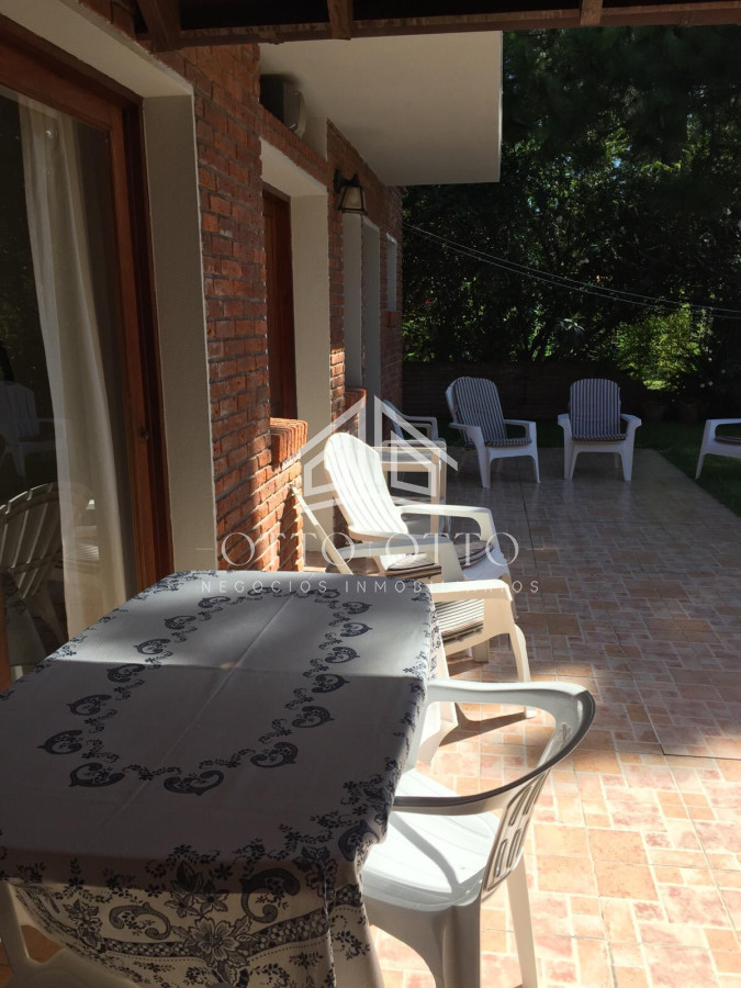 Casa ID.25928 - HERMOSA CASA EN CANTEGRIL PARA ALQUILER ANUAL