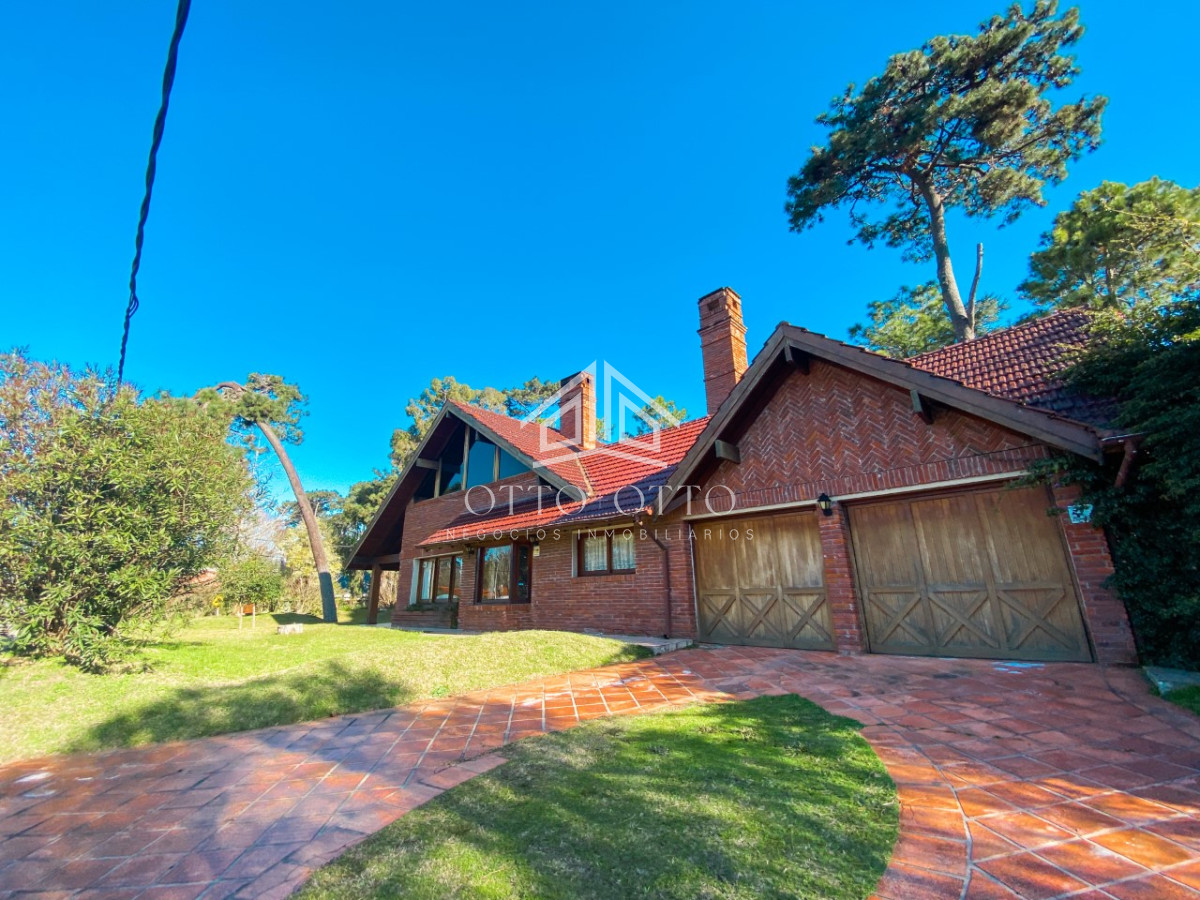 Casa ID.25928 - HERMOSA CASA EN CANTEGRIL PARA ALQUILER ANUAL