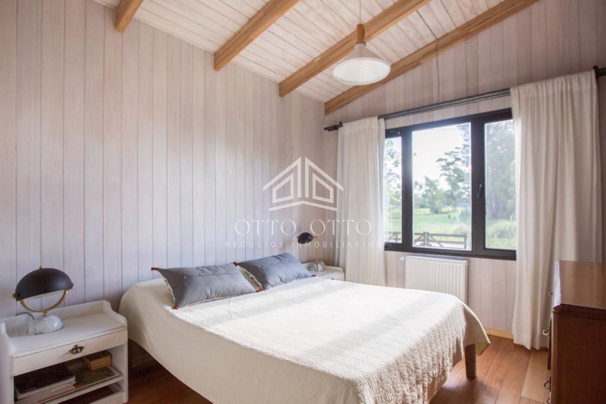 Casa ID.27845 - Chalet de 3 dormitorios en venta a minutos de la barra