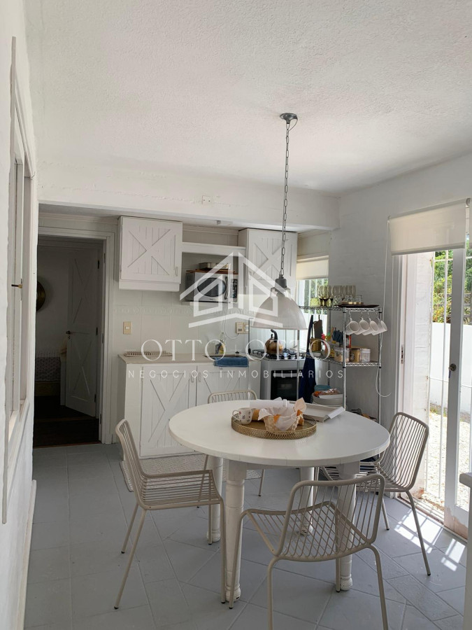 Casa ID.27884 - Casa en venta en Montoya 3Dorm, pileta, 300mts del Mar