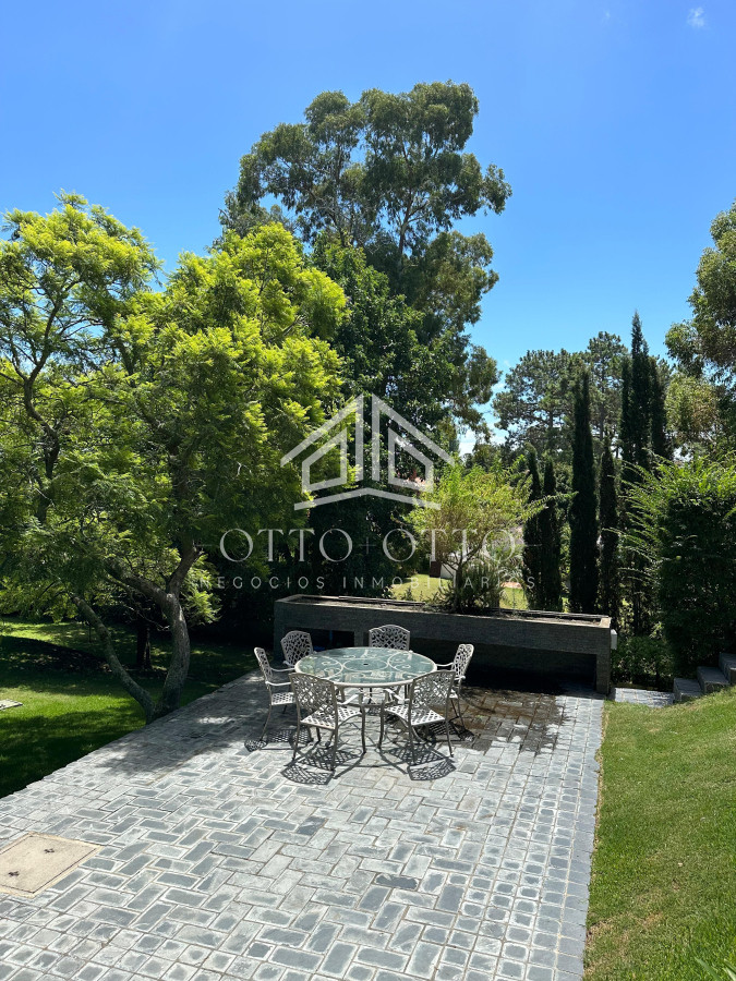 Casa ID.28489 - Hermosa Mansion en El Golf, Punta del Este