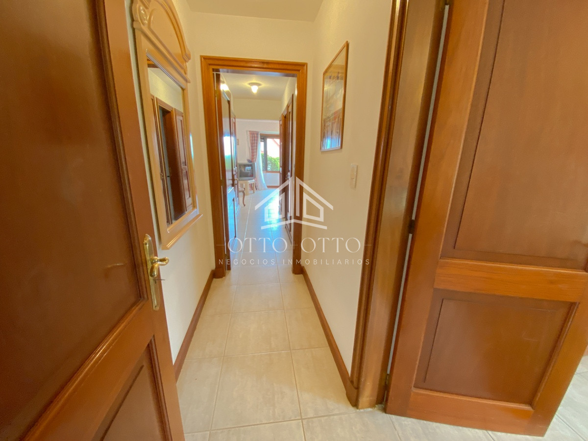 Casa ID.4446 - Mansion en venta INCREIBLE PRECIO, Punta del Este