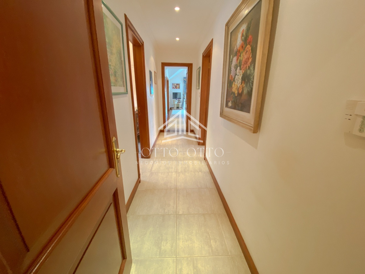 Casa ID.4446 - Mansion en venta INCREIBLE PRECIO, Punta del Este