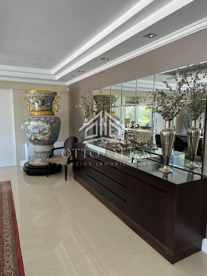 Casa ID.28489 - Hermosa Mansion en El Golf, Punta del Este