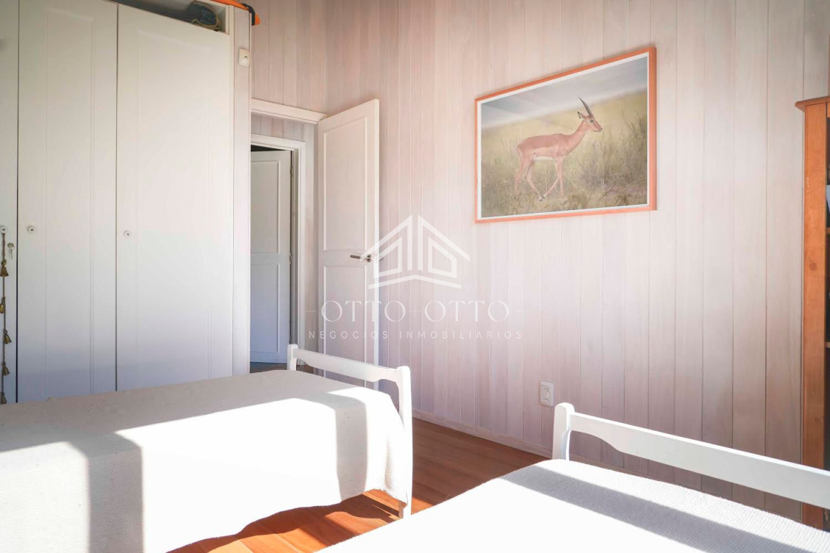 Casa ID.27845 - Chalet de 3 dormitorios en venta a minutos de la barra
