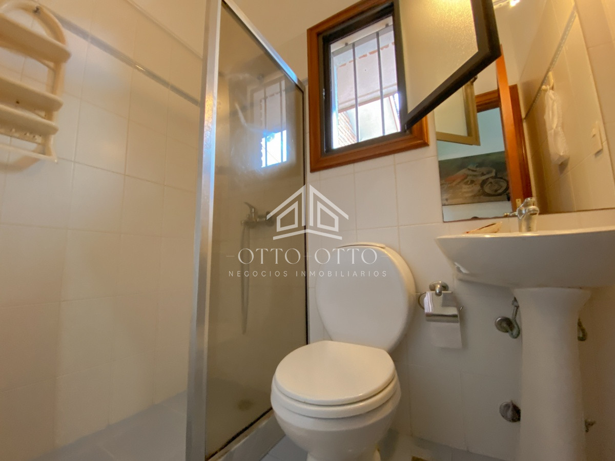 Casa ID.4446 - Mansion en venta INCREIBLE PRECIO, Punta del Este