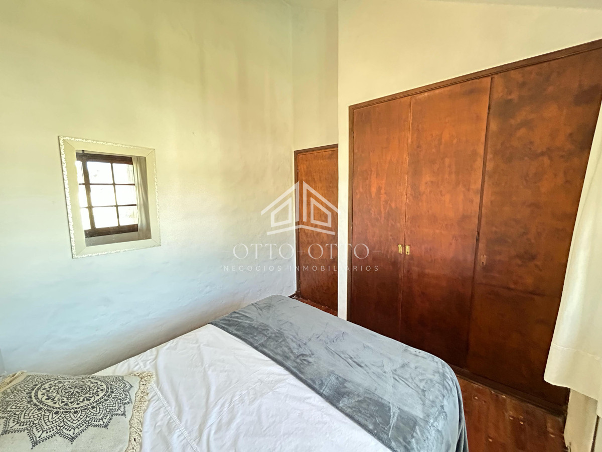 Casa ID.28732 - Venta casa siete dormitorios Punta del Este playa Mansa parrillero y piscina