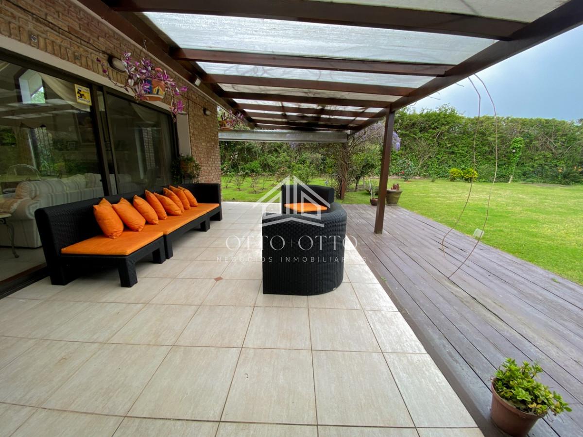 Casa ID.4446 - Mansion en venta INCREIBLE PRECIO, Punta del Este