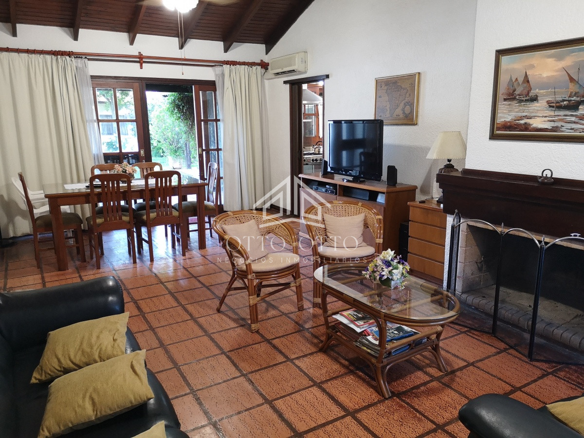 Casa ID.20522 - Casa en venta cuatro dormitorios Punta del Este