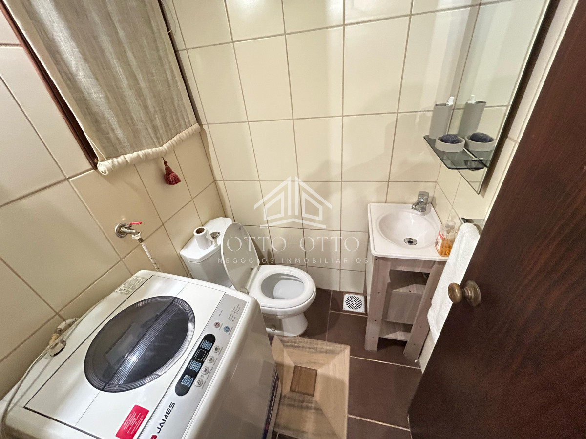 Casa ID.28732 - Venta casa siete dormitorios Punta del Este playa Mansa parrillero y piscina