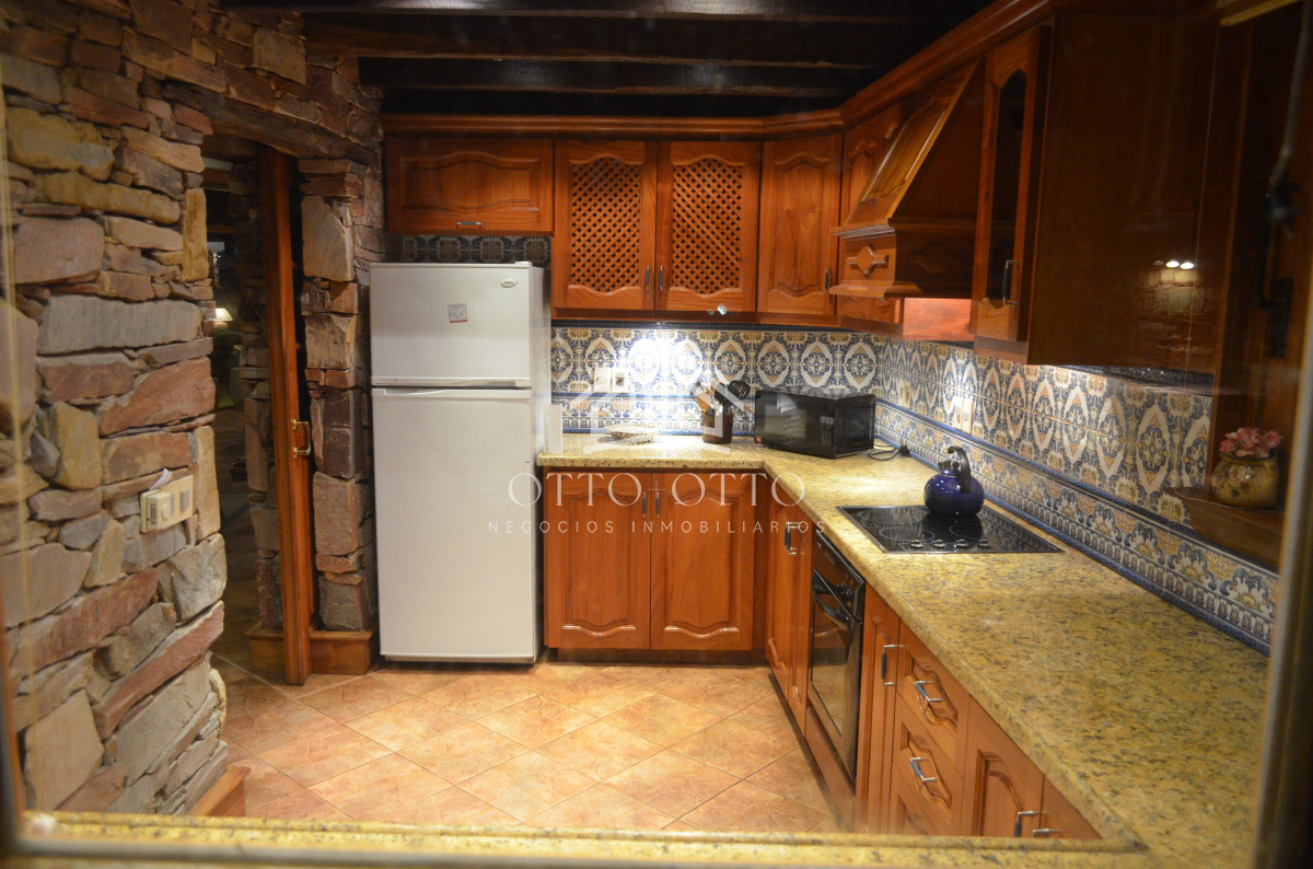 Casa ID.1543 - Venta casa cuatro dormitorios Maldonado Portezuelo gran terreno parrillero