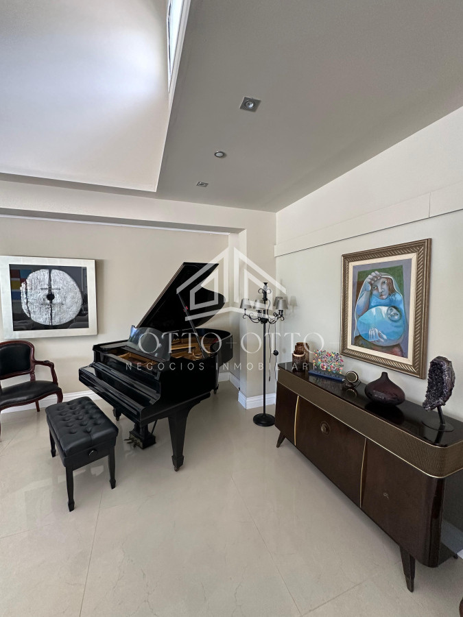 Casa ID.28489 - Hermosa Mansion en El Golf, Punta del Este