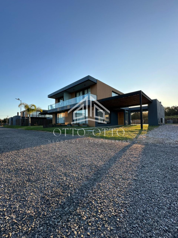 Las Grutas Village - GoPunta - Portal Inmobiliario de Punta del Este - Maldonado