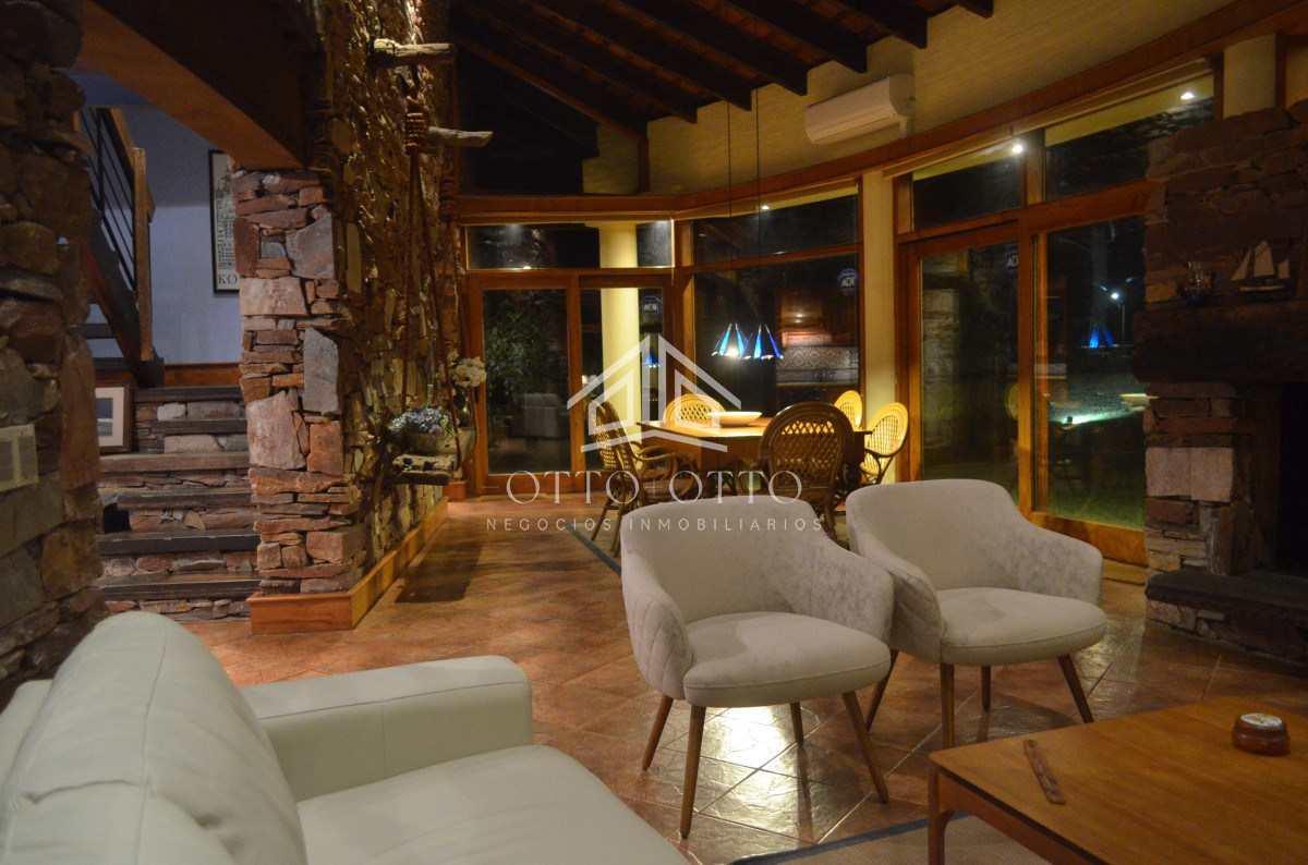Casa ID.1543 - Venta casa cuatro dormitorios Maldonado Portezuelo gran terreno parrillero