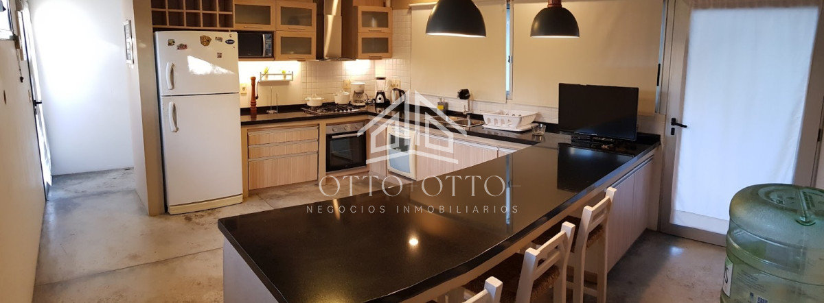 Casa ID.840 - Casa en venta Playa Brava 3 dormitorios Punta del Este