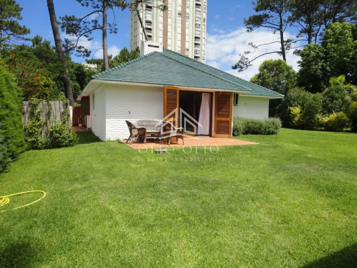 Casa en venta Punta Del Este 4 dormitorios - GoPunta - Portal Inmobiliario de Punta del Este - Maldonado
