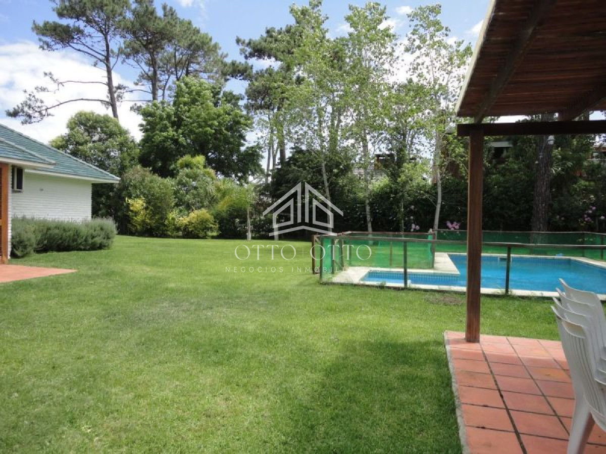 Casa en venta Punta Del Este 4 dormitorios - GoPunta - Portal Inmobiliario de Punta del Este - Maldonado