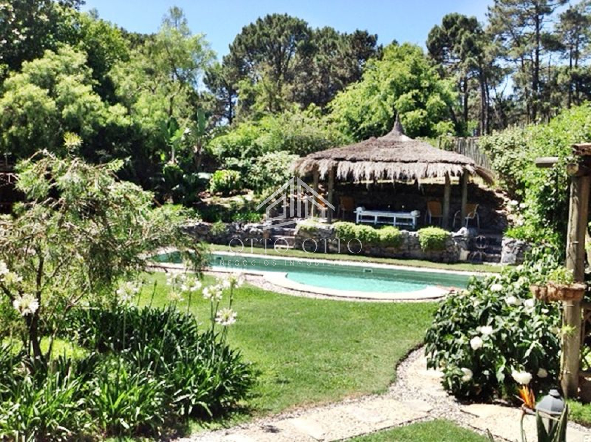 Casa ID.3928 - Casa en venta Pinares 3 dormitorios